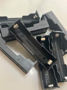 Khay nhựa 4 cell sạc-cân bằng 18650-21700 - chất lượng cao