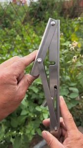Bộ 2 Kệ gấp inox thông minh hỗ trợ lắp đặt trên tường.