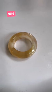 Nhẫn Nữ mới Đá Mã Não Bông Bông Vàng Tươi Trắng Bóng Đẹp Ni 16mm Cao 7mm Dầy 4mm Chị em Nữ mệnh Kim mệnh Thủy mệnh Thổ đeo lên tay xinh xắn may mắn chỉ có 350k/1 chiếc ạ