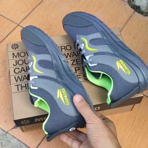 SNEAKERS GUMERS GREY SEPATU PRIA DAN WANITA SEPATU COUPLE SEPATU KERJA SEPATU OLAHRAGA SEPATU SANTAI SEPATU RUNNING SEPATU JOGGING SEPATU GYM