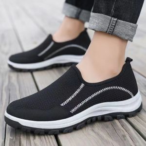 Men Korean Fashion Mesh Breathable Slip On Low Cut Shoes Sneakers Lightweight Casual Black Rubber Shoes For Men On Sale