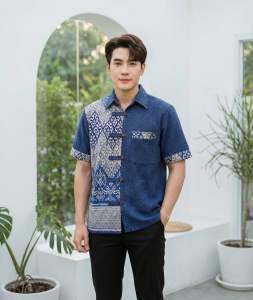 เสื้อพื้นเมืองผู้ชายคอเชิ้ต ผ้าหม้อฮ่อมสโตน แต่งลายไทย