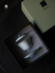 Fushan Hall Large Size Ceramic Porcelain Thin-walled Tea Bowl Horse Hoof Cover Dish Rock Tea Cooling Design Non-scalding