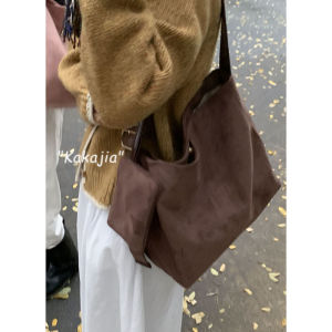 Retro Large-Capacity Bucket Bag Female Fall and Winter 2024 New Arrival Tide South Korea Niche Style Tote Bag Minimalist Large Capacity Bag