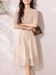 DAIXIANGFEIZI | Elegant Waist Cinching Short Sleeve V-Neck Summer Dress