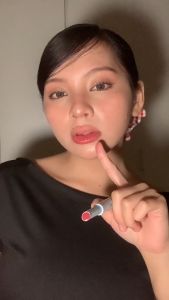 【BUY 1 TAKE 1】SACE LADY Glasting Gloss Lipstick Moisturizing Lightweight Watery Lip Gloss No Lip Lines Lips Cosmetic
