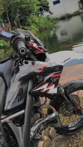 Stiker Decal Motor: Pilihan Terbaik untuk CRF150L, KLX/D-TRACKER, dan Lainnya