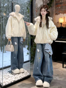 XUECAIQI | Warm Fur Collar Stylish Two-piece Set