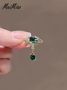 Đinh Tán Tua Rua Ngọc Bích Xanh Cao Cấp Cho Phụ Nữ Đinh Tán Cổ Áo Chống Ánh Sáng Khi Đi Chơi Phụ Kiện Trang Sức Thời Trang