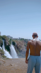 LAVICY - Fabric Mist Parfum Pria Mewah Tahan Lama - Pride