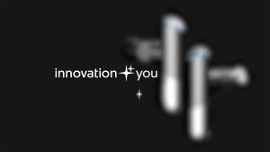 PHILIPS PPM7501 Mini Massage Gun Portable Alat Pijat Elektrik Massager Relaxing 6 Kepala Pijatan Pemijat Terapi Badan di Mobil Rumah Kantor dan lain lain