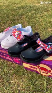 รองเท้านักเรียนหญิง GerryGang UNICORN รุ่น G6709สีดำ/G6710สีขาว มีไฟ