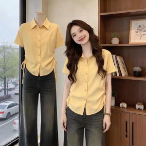 Áo Ngắn Tay Polo Vàng Cổ Sơ Mi Form Ôm Có Dây Kéo