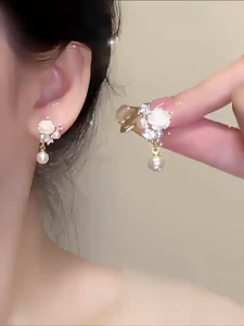 LL 18K GOLD white pearl flower zircon personalized tassel earrings ES63656