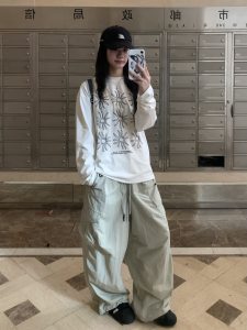 Áo Thun Dài Tay Cổ Tròn in Hoa Hướng Dương Phong Cách Hàn Quốc Cổ Điển Cho Nữ Mùa Thu Áo Thun Rộng Rãi Thoải Mái Mặc Thường Ngày