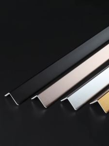 Aluminum Joint Protection: Corner Blank Holding Groove & Punch-Free Bumper Strip