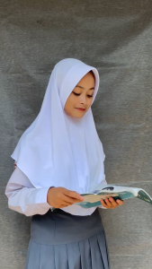 Hijab Sekolah Instan Penguin Jersey Spandek