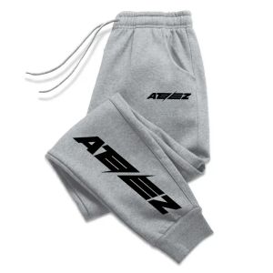 New fashionable styles for spring high-quality casual daily running pants and trousers for men and women loose and comfortable