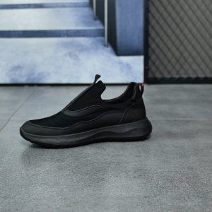 Techdoo Sepatu Slip On Pria Semi Formal Sepatu Selop Cowok Hitam Sepatu Kerja Sekolah Casual MR713