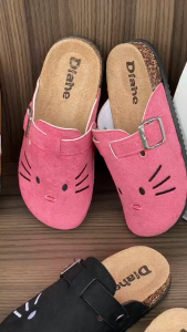 New Womens fashionable Canvas closed-toe Clog sandals Korean style cute cat design trendy sandals for wearing outdoors rubber sole non-slip sandals stylish canvas cute cat sandals 0140523