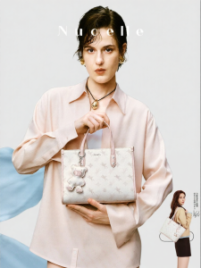 Small Pegasus Design Tote Handbag