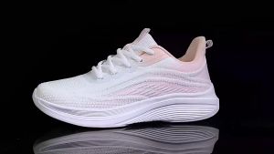 READY STOCK ELynA Women Sport Shoes Women Lightweight Breathable Running Shoes Sneakers Kasut Lari Wanita Student Training Shoes Light Shoes Outdoor Kasut Perempuan Kasut Wanita