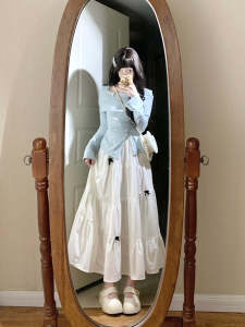 ชุดกระโปรงยาวแขนยาวสองชิ้นสไตล์ชา ชุดแฟชั่นฤดูใบไม้ร่วงสำหรับผู้หญิงไซส์เล็ก ชุดกระโปรงยาวเอวสูง ชุดกระโปรงทรงเอ