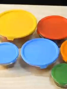 ZSK Glass Bowl 5pcs Transparent with Lid Set Storage Bowl microwavable Food Storage box random color