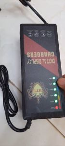 Sạc 48V-20Ah cho xe đạp điện 4 bình chống phù bình