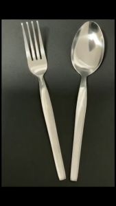 ช้อมส้อมเกาหลี ยาว 18cm มีน้ำหนัก สวยงาม ช้อนส้อมสแตนเลส