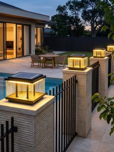 VINCAN | Outdoor Solar Powered and Plug-In Post Light