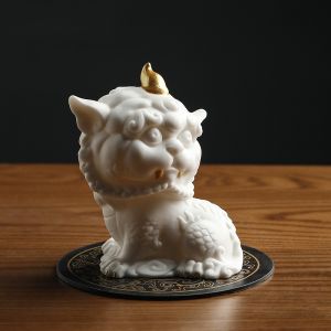 New Chinese Style Creative Ceramic Office Desktop Ornaments Car Decorations Wealth Attracting Figurine High-End Feeling
