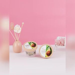 BPOM Fenyi Shea Butter Body Scrub & Masker Tubuh