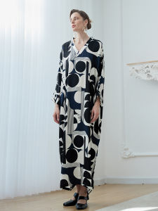 Elegant Minimalist Q286 Long Loose Dress Vintage Artistic Slimming Large Size Ultra-Long Casual V-neck H-type Spring Autumn