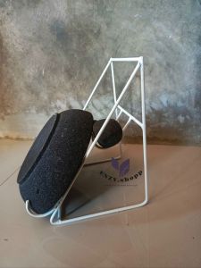 Rak Cobek tempat menaruh cobek dan ulekan besi kokoh