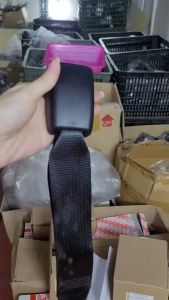 Nắp cài dây đai an toàn xịn hãng - Xpander (Nắp cài)
