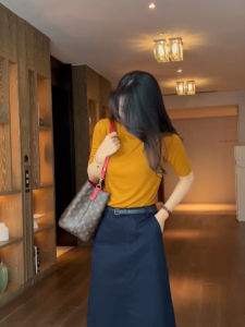 Slimming Mid-sleeve Suit Vest T-shirt Set Fashion