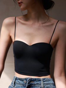 ฤดูร้อน บราเปลือยบาง ผู้หญิง ชุดชั้นใน ไม่มีสาย Push Up Bra ชุดชั้นในชั้นฐาน เสื้อกล้าม กางเกงใน แบรนด์ HENNY RUE