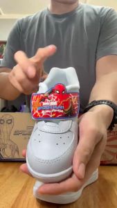 พร้อมส่ง รองเท้าพละเด็กอนุบาล สไปเดอร์แมน รุ่น 41N18 มือ1 ของแท้100% รุ่นใหม่มีไฟ