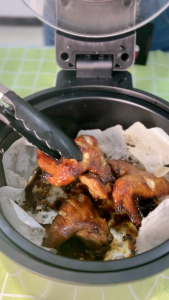 Air Fryer Finito 4L Low watt 700W Penggorengan Sehat Tanpa Minyak Anti Lengket Bergaransi 1 Tahun