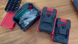 บอดี้แบตเตอรี่ของมากีต้าใช้ถ่าน 21700 // K