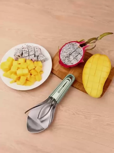 3-in-1 Mango Slicer Peeler Fruit Peeler and Pit Remover Tool Kitchen Multifunctional Fruit Slicer