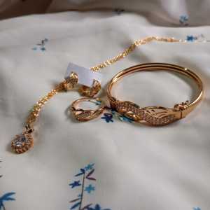 Set Perhiasan Cantik Xuping Gold Plate 24 K / Bisa COD