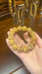 Vòng hạt Kim Cang 17li Mài Thủ Công -  hạt nguyên thuỷ chưa lên nước để mộc tự nhiên