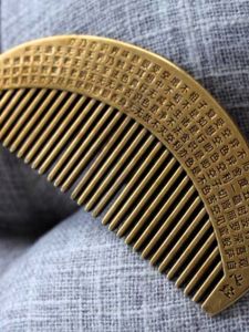 Thảm Họa Đồng Dày Nửa Vòng Massage Đầu Khắc Kinh Điển Đồng Thau Cầm Chống Trượt Dùng Cho Mọi Loại Tóc