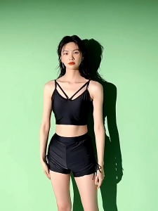 Bộ Đồ Bơi 3 Mảnh Xẻ Tà Eluy Áo Chống Nắng Kín Đáo Dài Tay Kẻ Sọc Set Bikini Đi Biển Màu Đen Quần Đùi Kèm Áo Lưới Thon Gọn Cho Nữ Hot Năm Nay Có Đệm Ngực Không Có Khung Thép Miếng Lót Có Thể Tháo Rời Giặt Riêng Tiện Lợi  - Mã N015