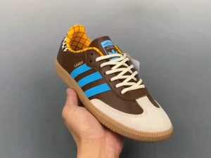 รองเท้า แฟชั่น Toy Story x adidas originals SAMBA OG รองเท้าผ้าใบ สำหรับทั้งชายและหญิง