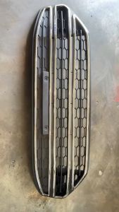 Ford Ecosport 1.5 Front Grill with Chrome Assy / OEM 100%