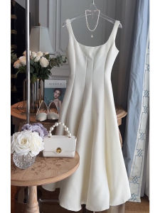 Elegant White Hepburn Style Strap Dress Womens Spring Summer French Style Petite Bouffant Waist High Quality Fairy Tale Gown