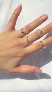 Cincin V Emas Asli Kadar 70 16K Branded Aurel Fuji Crown Permata Double Ringan